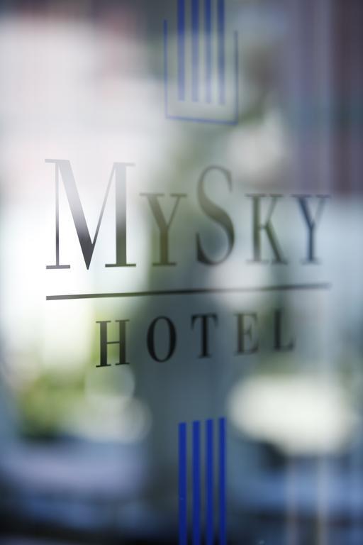Mysky Hotel Pulheim Buitenkant foto